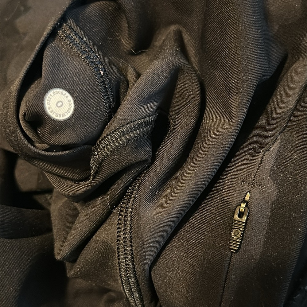Lululemon Swift Speed High-Rise Crop 21” Heritage 365 Camo Deep Coal Leggings 0 - Picture 16 of 16